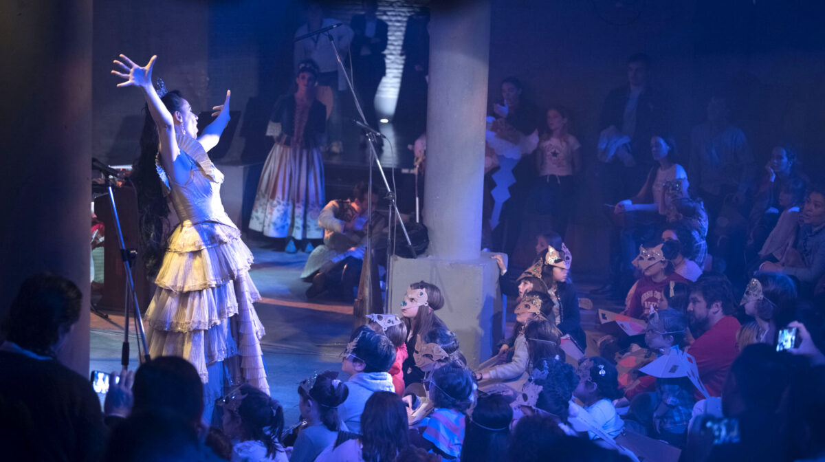 Visitemos el Teatro Colón en familia