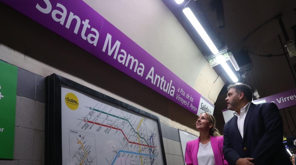 Estación de Subte “Independencia – Beata Mama Antula”