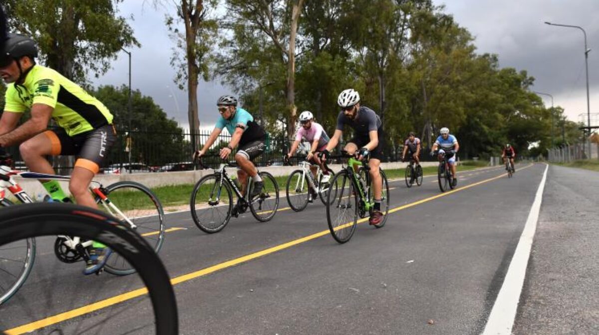 El Parque Sarmiento ya abrió la pista de ciclismo