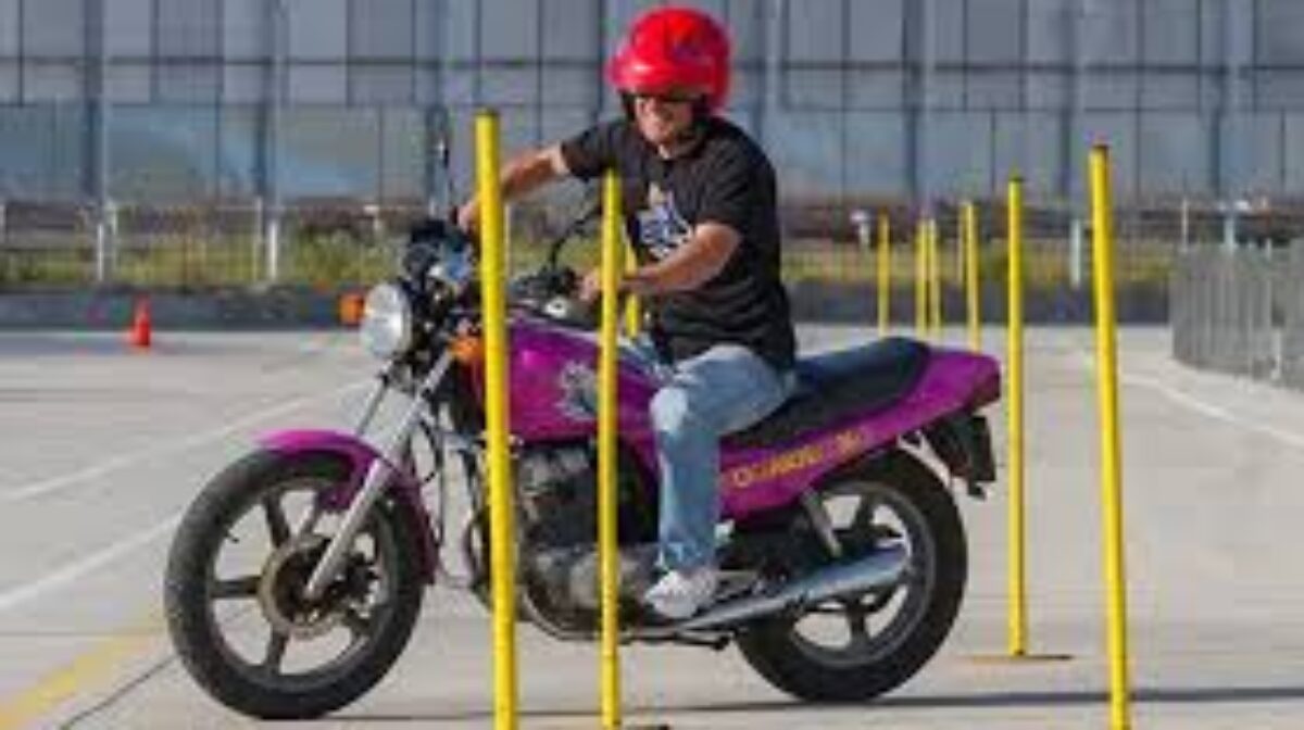 Nuevo modelo de examen para sacar la licencia de conducir motos en la Ciudad