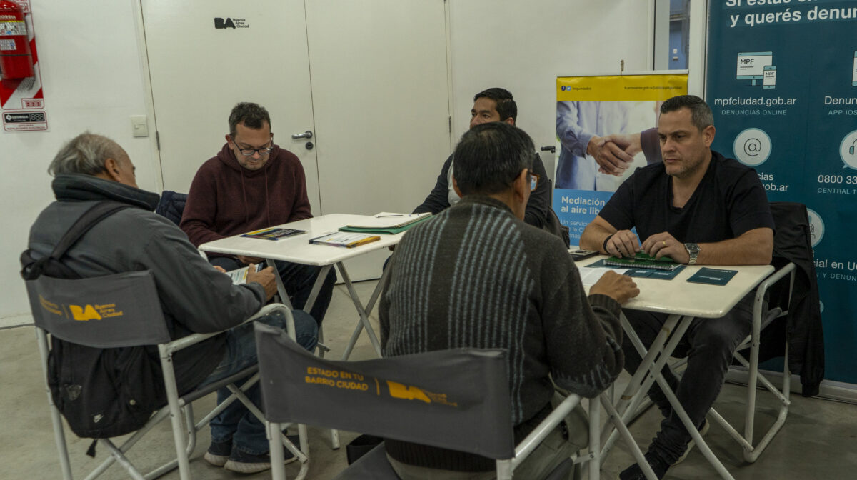 Oficinas Móviles en el Barrio Papa Francisco