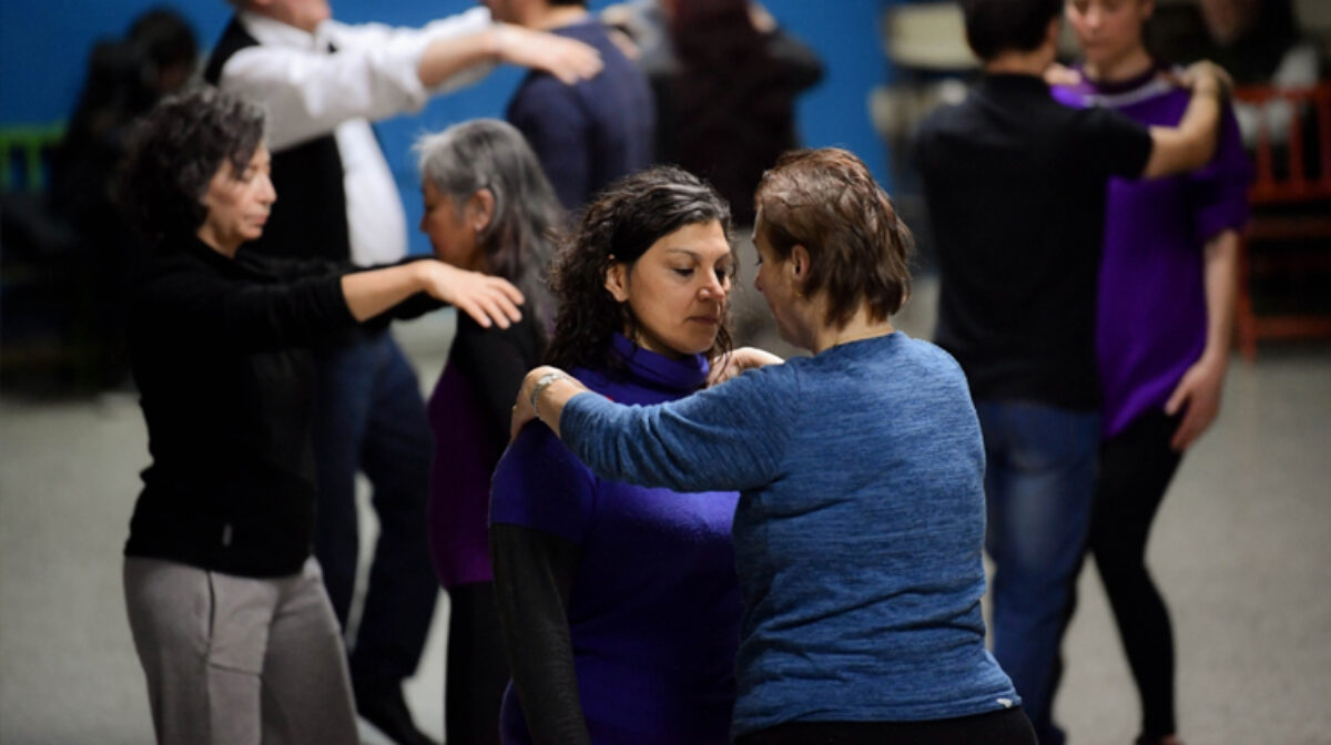 Escuela de Día y Milonga de Noche