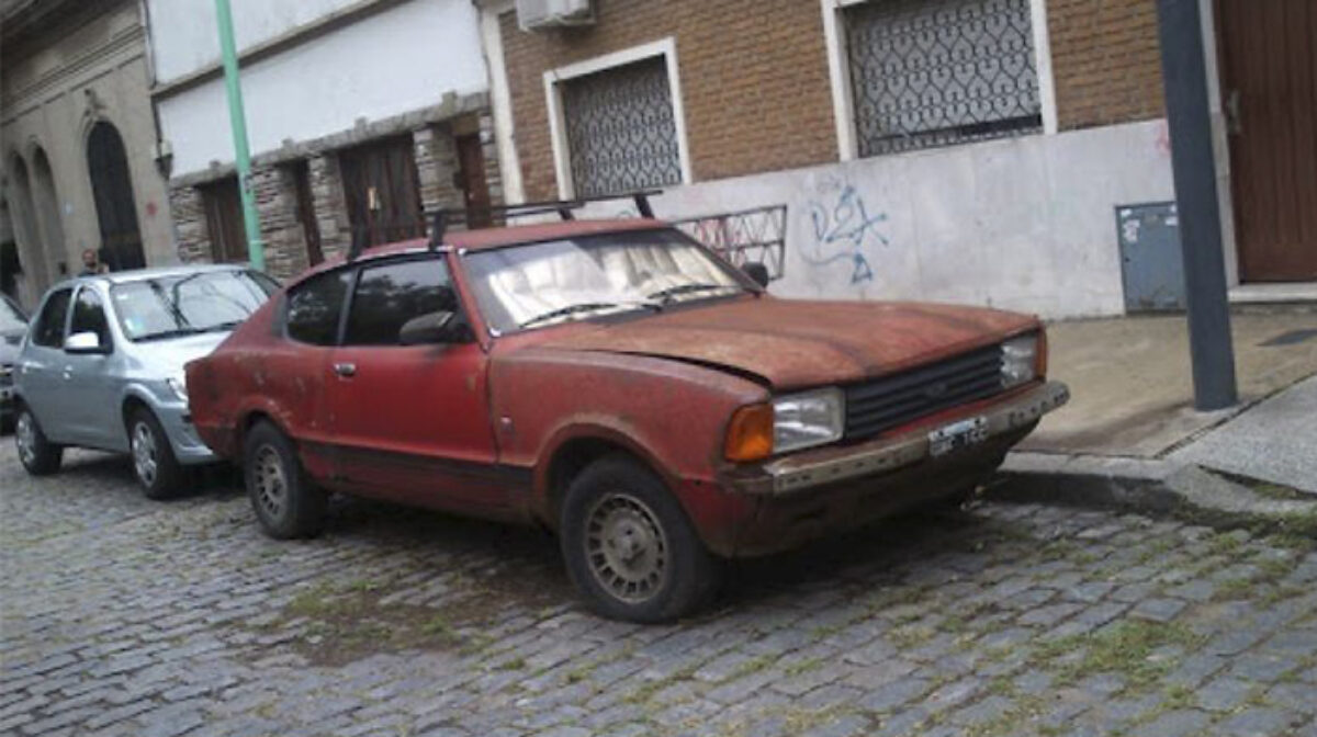 Remoción de Autos Abandonados